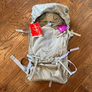 Osprey Aura AG 65 Backpack- Women’s